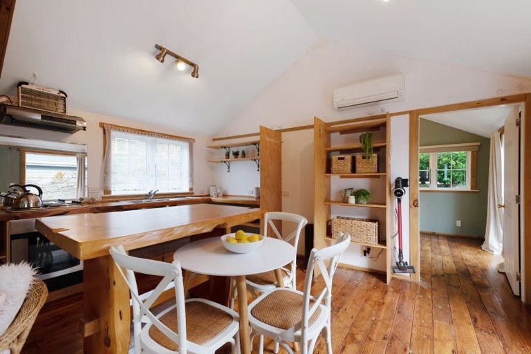 Photo of property in 17b Millward Street, Newtown, Wellington, 6021