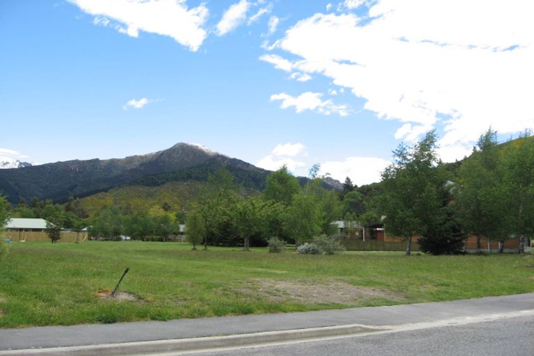 Photo of property in 14 Devon Street, Hanmer Springs, 7334