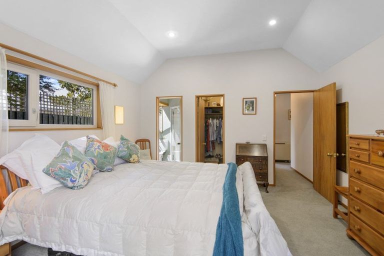 Photo of property in 2/6 Penhelig Place, Burnside, Christchurch, 8053