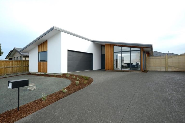 Photo of property in 199 Cavendish Road, Casebrook, Christchurch, 8051