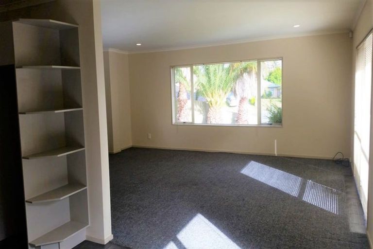 Photo of property in 3 Saybrook Place, Mangere, Auckland, 2022