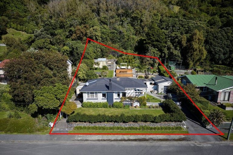 Photo of property in 172 Torquay Street, Kaikoura, 7300