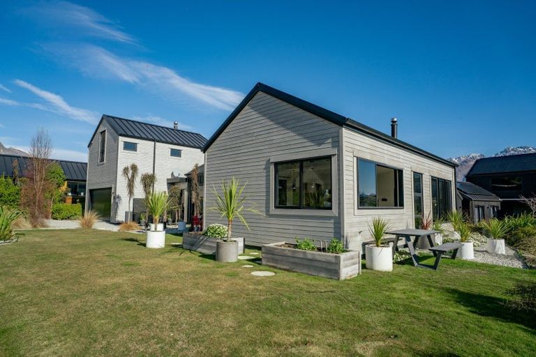 Photo of property in 7 Polperro Court, Jacks Point, Queenstown, 9371