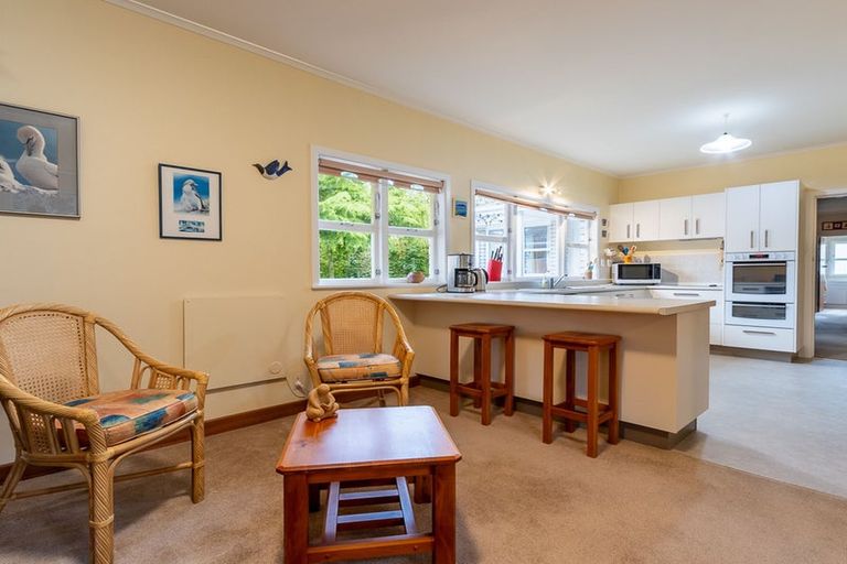 Photo of property in 249 Te Moana Road, Waikanae, 5036