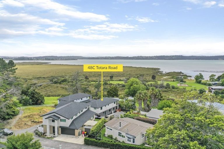 Photo of property in 48c Totara Road, Te Atatu Peninsula, Auckland, 0610