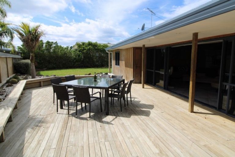 Photo of property in 502 Matarangi Drive, Matarangi, Whitianga, 3592