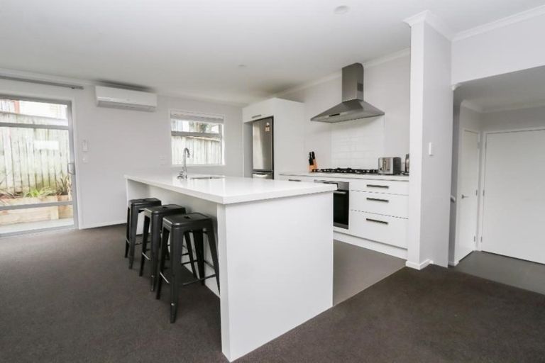 Photo of property in 4/1 Hibiscus Avenue, Hamilton Lake, Hamilton, 3204