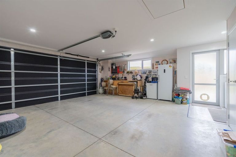 Photo of property in 25 Tawera Place, Te Anau, 9679