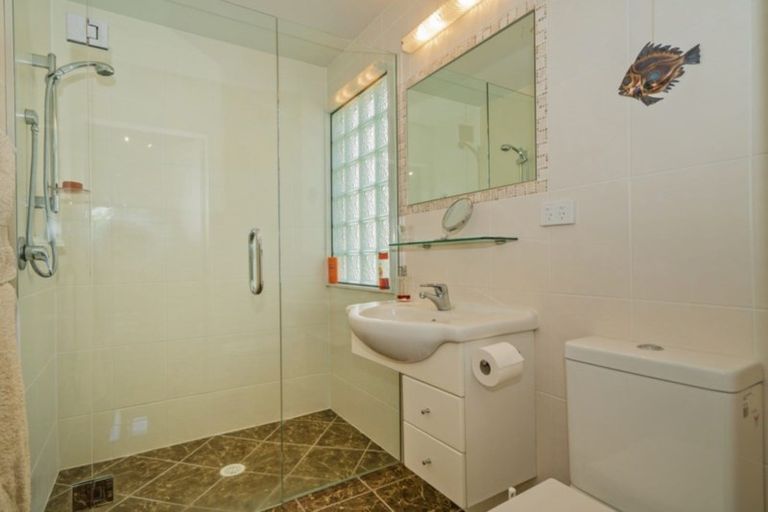 Photo of property in 5a Victoria Street, Whitianga, 3510