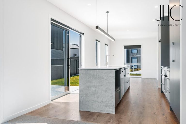 Photo of property in 30 Wallis Drive, Cromwell, 9310