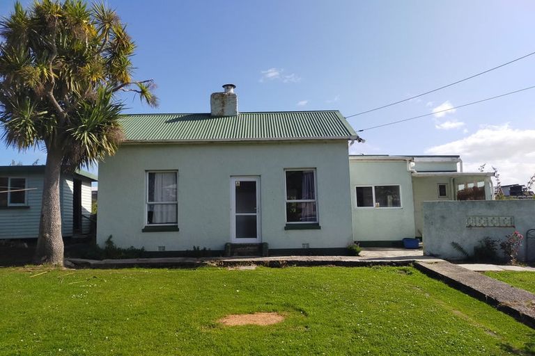 Photo of property in 10 North Taieri Road, Abbotsford, Dunedin, 9018