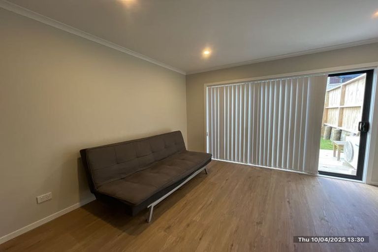 Photo of property in 31/125b Metcalfe Road, Ranui, Auckland, 0612