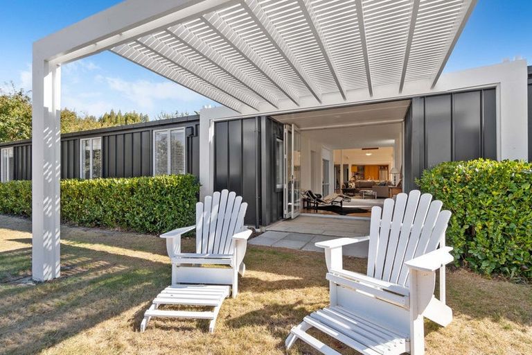 Photo of property in 97 Oxford Street, Martinborough, 5711