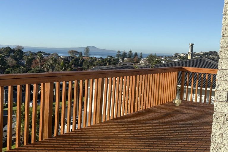 Photo of property in 5 Sealy Road, Torbay, Auckland, 0630