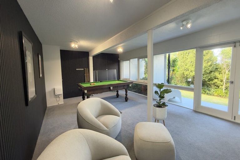 Photo of property in 52 Balmain Road, Chatswood, Auckland, 0626