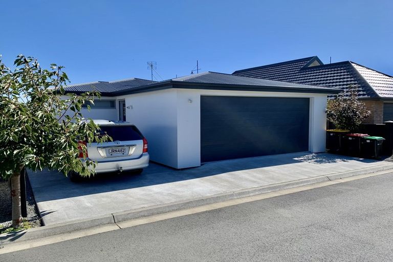 Photo of property in 40 Whakatipu Street, Pegasus, 7612