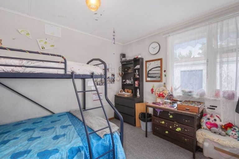 Photo of property in 6 Paehoro Grove, Turangi, 3334