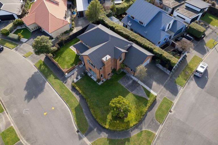 Photo of property in 2 Wedmore Close, Burwood, Christchurch, 8083