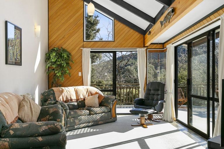 Photo of property in 18 Taringa Avenue, Kuratau, Turangi, 3381