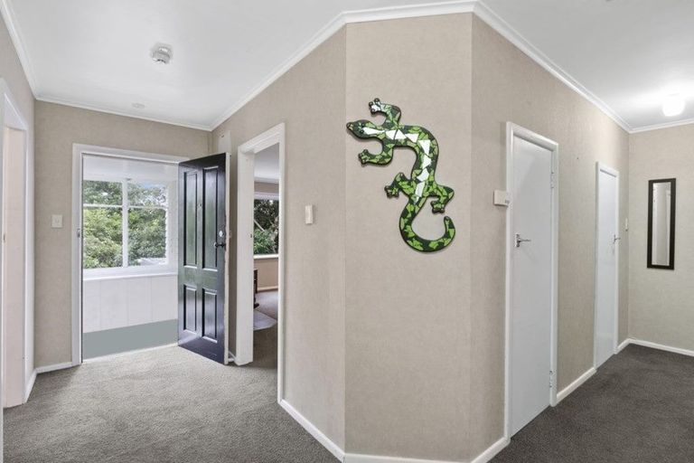 Photo of property in 38a Hine Road, Wainuiomata, Lower Hutt, 5014