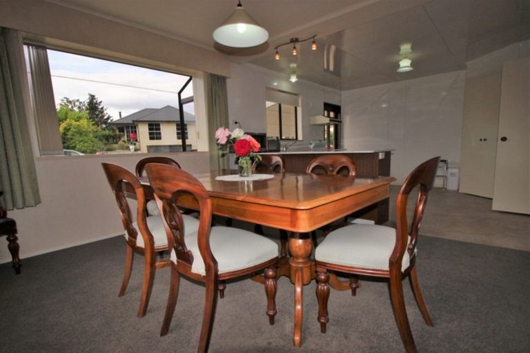 Photo of property in 73 Newcastle Street, Clyde, 9330