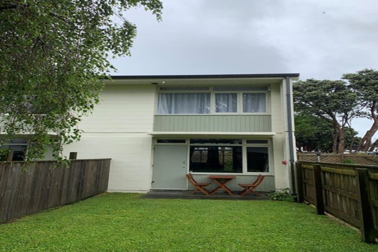 Photo of property in 11h Britannia Street, Petone, Lower Hutt, 5012
