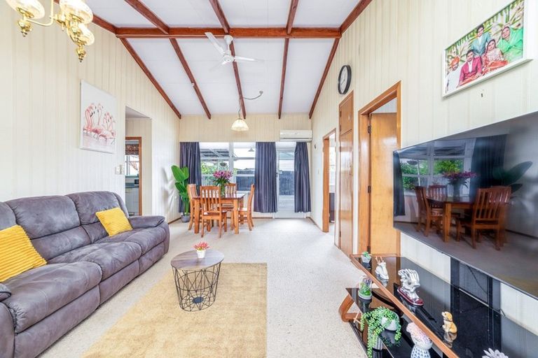 Photo of property in 2/11 Bryce Street, Cambridge, 3434