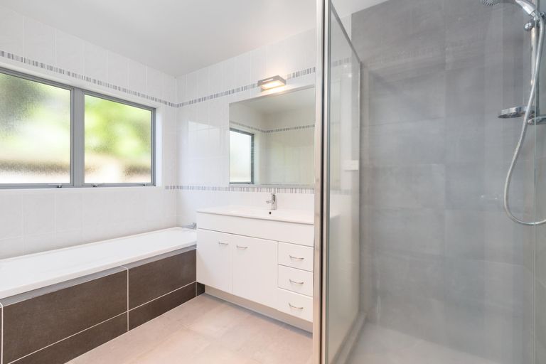 Photo of property in 16 Coral Drive, Papamoa Beach, Papamoa, 3118