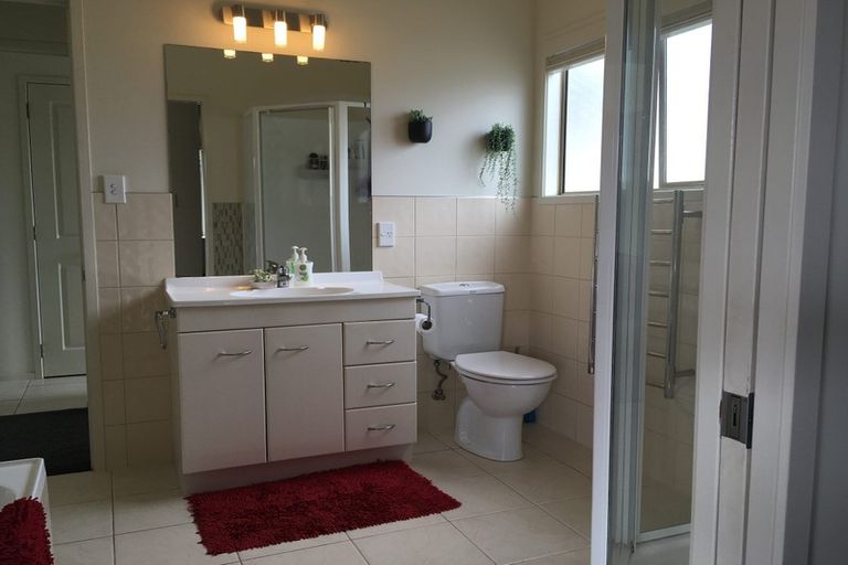 Photo of property in 5 Coralsea Way, Arkles Bay, Whangaparaoa, 0932