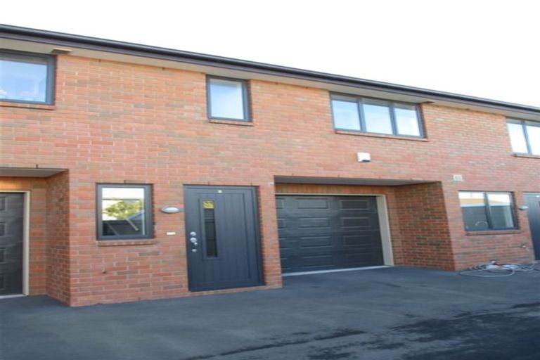 Photo of property in 3/82 Packe Street, Edgeware, Christchurch, 8013