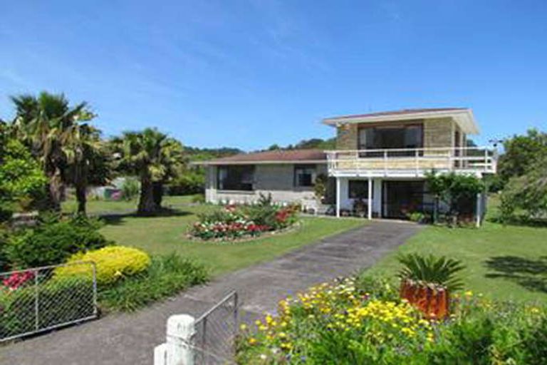 Photo of property in 1410 Tiki Sh25 Road, Coromandel, 3506