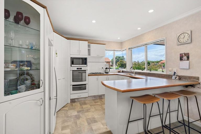 Photo of property in 72 Denny Hulme Drive, Mount Maunganui, 3116