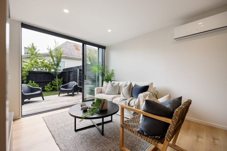 Photo of property in 4/89 Champion Street, Edgeware, Christchurch, 8013