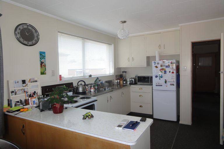 Photo of property in 1/192 Church Street, West End, Timaru, 7910