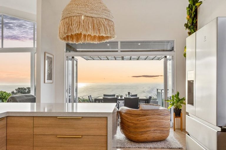 Photo of property in 77 Waitea Road, Muriwai, 0881