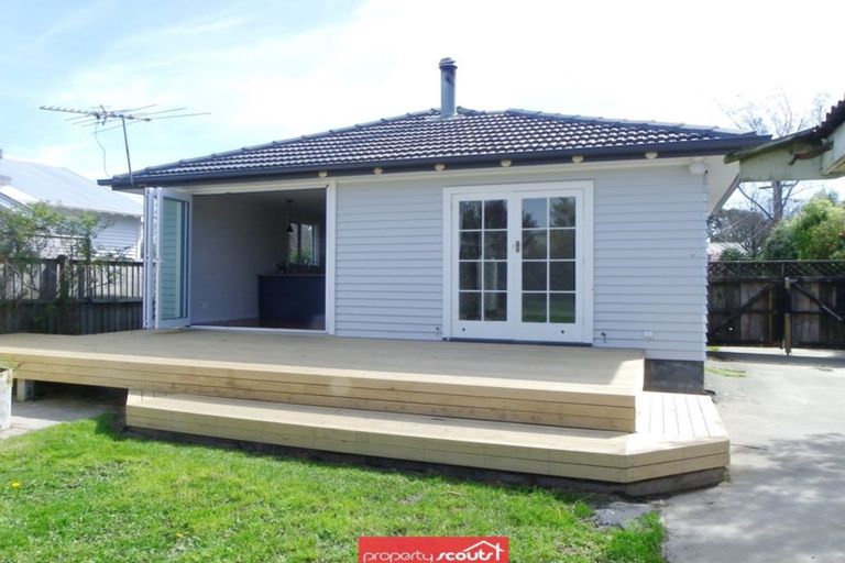 Photo of property in 140 Neville Street, Spreydon, Christchurch, 8024