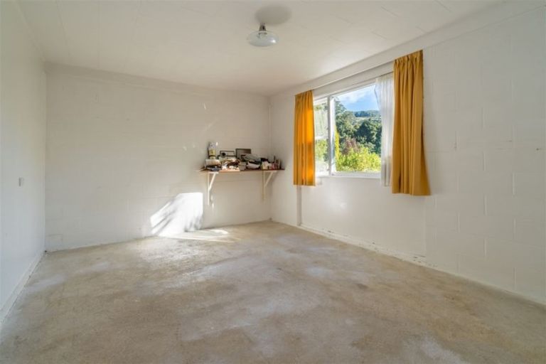 Photo of property in 39 Pioneer Crescent, Helensburgh, Dunedin, 9010