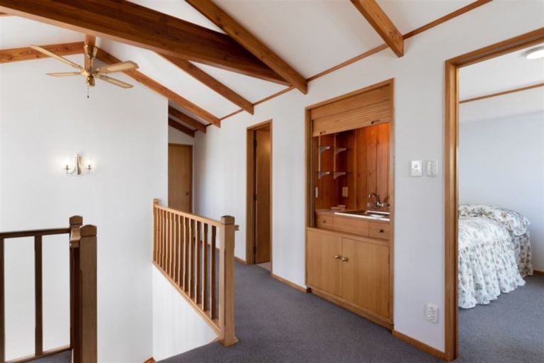 Photo of property in 22 Weza Lane, Kumeu, 0810