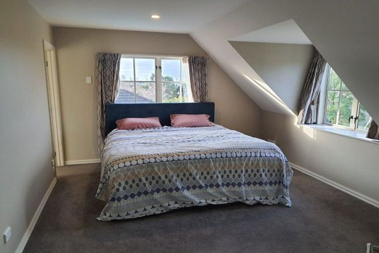 Photo of property in 5b Estuary Views, Shelly Park, Auckland, 2014