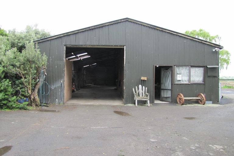 Photo of property in 817 Rangitikei Line, Milson, Palmerston North, 4475