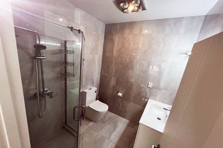 Photo of property in 4 Wyon Way, Flat Bush, Auckland, 2016