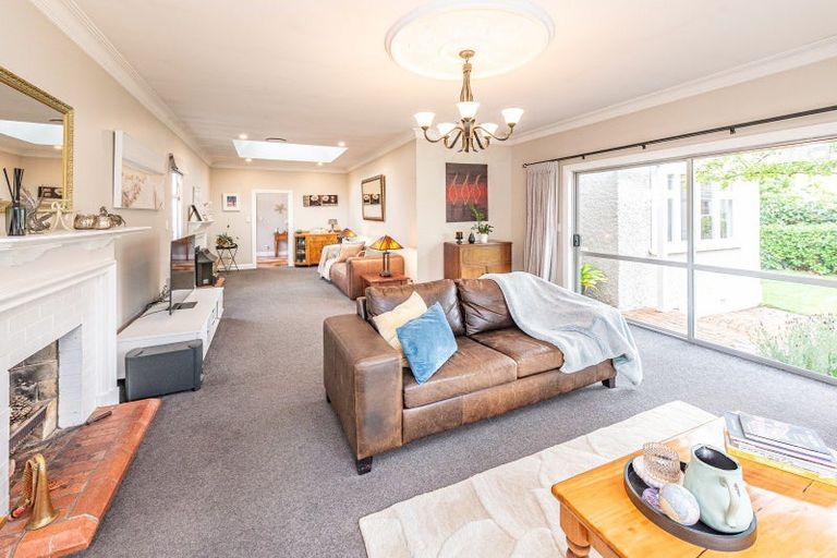 Photo of property in 17 Kent Road, Saint Johns Hill, Whanganui, 4501