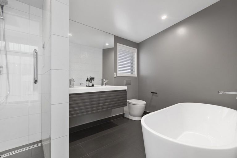 Photo of property in 199b Marine Parade, Mount Maunganui, 3116