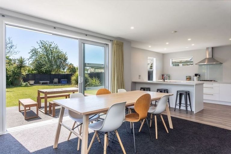 Photo of property in 121 Aylesford Street, Mairehau, Christchurch, 8013