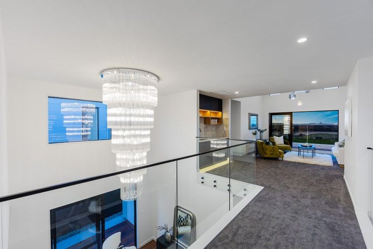 Photo of property in 218 Vaughans Road, Long Bay, Auckland, 0792