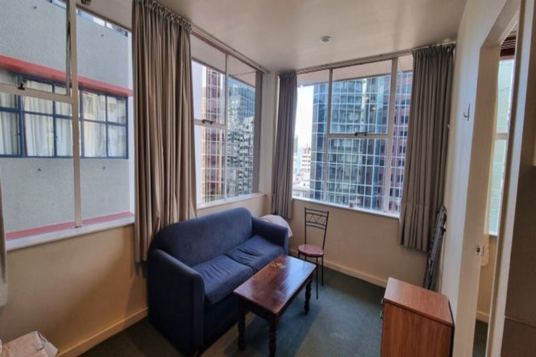 Photo of property in Terrace Tower Apartments, 5a/126 The Terrace, Wellington Central, Wellington, 6011