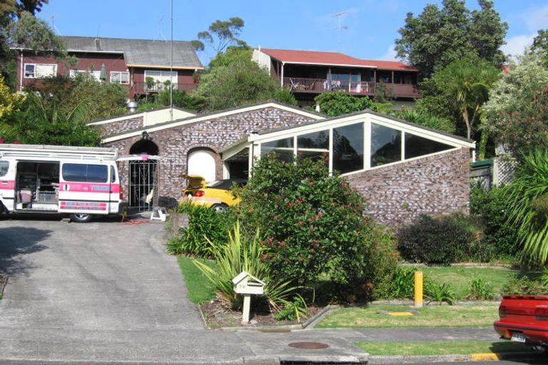 Photo of property in 36 Stapleford Crescent, Browns Bay, Auckland, 0630