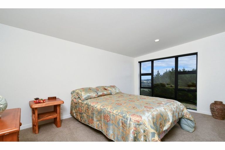 Photo of property in 911 Old North Road, Waimauku, 0882