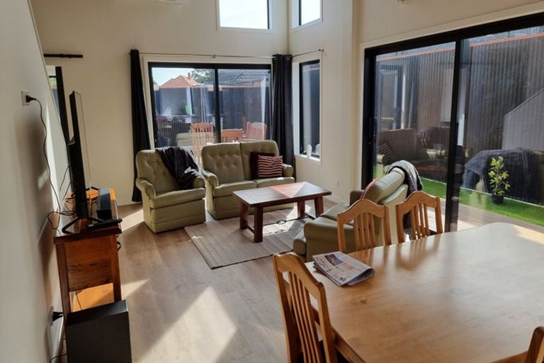 Photo of property in 145b Cook Street, West End, Palmerston North, 4410