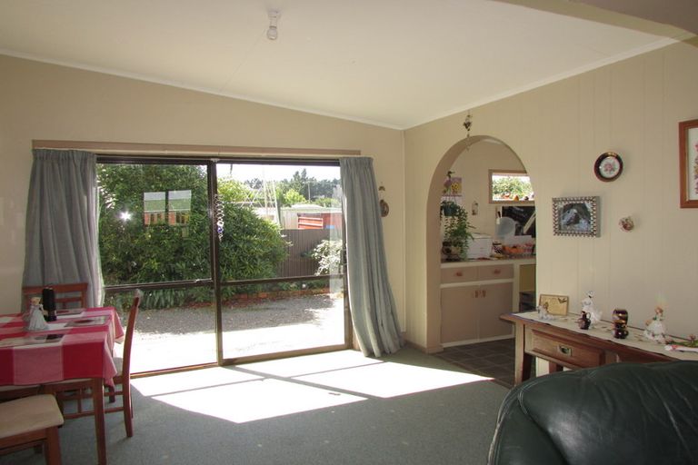 Photo of property in 9 Bristol Street, Pareora, 7912
